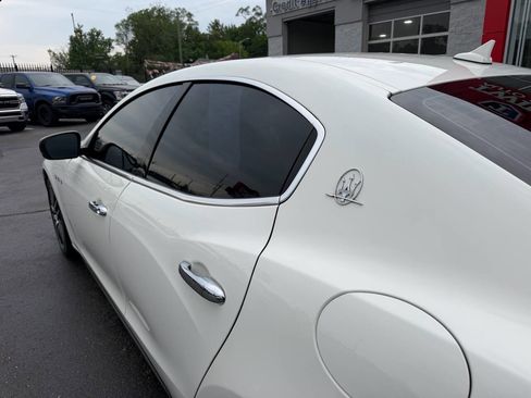 Used 2019 Maserati Ghibli S Q4 AWD/4WD image 26