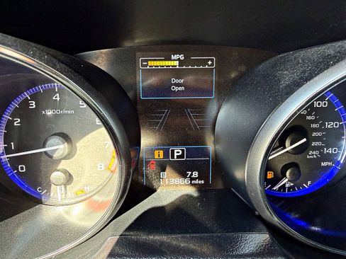 Used 2017 Subaru Outback 2.5i Premium image 15