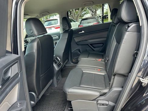 Used 2023 Volkswagen Atlas SE AWD/4WD image 44