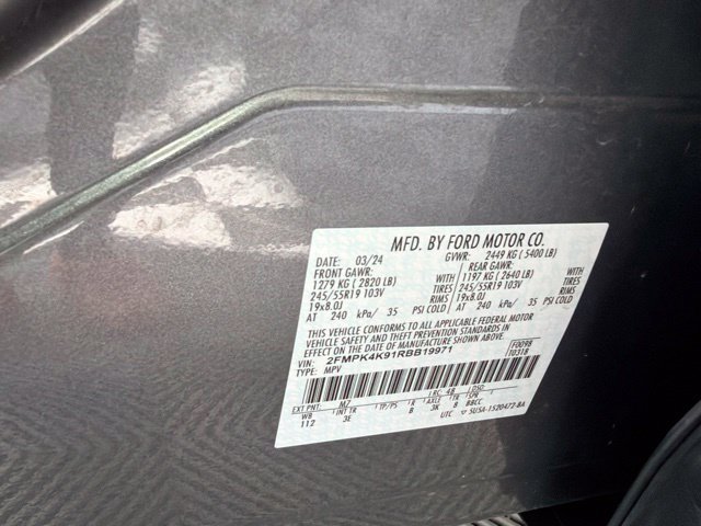 Used 2024 Ford Edge Titanium AWD/4WD image 15