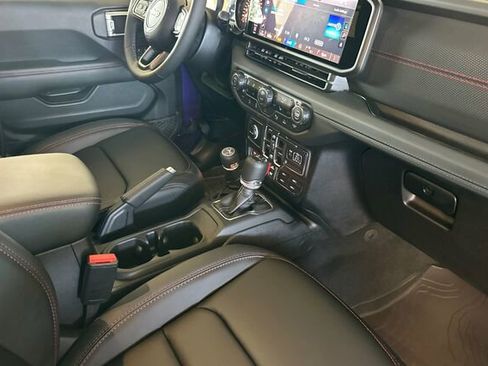 New 2026 Jeep Gladiator Rubicon AWD/4WD image 12
