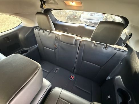 Used 2020 Toyota Highlander Limited image 21