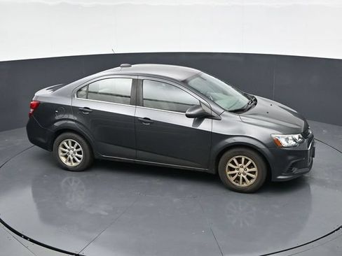 Used 2017 Chevrolet Sonic LT FWD image 31