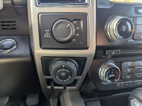 Used 2018 Ford F150 Lariat w/ Equipment Group 502A Luxury image 17