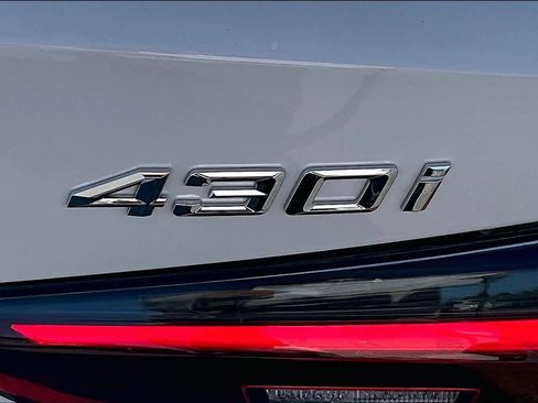 Used 2024 BMW 430i Convertible w/ Convenience Package image 30