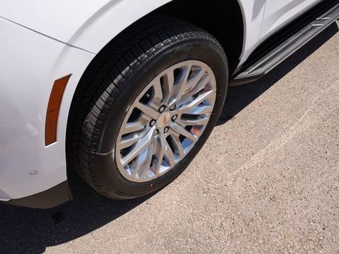 New 2026 Chevrolet Tahoe LT w/ Comfort Package AWD/4WD image 9