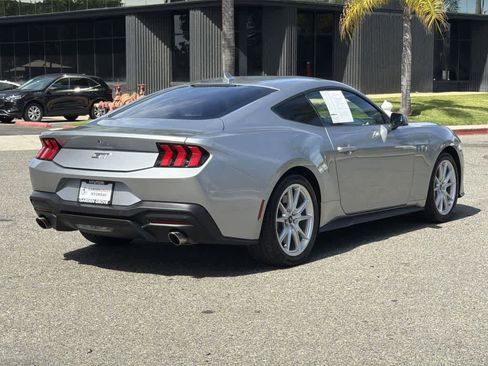Used 2024 Ford Mustang GT Premium image 6