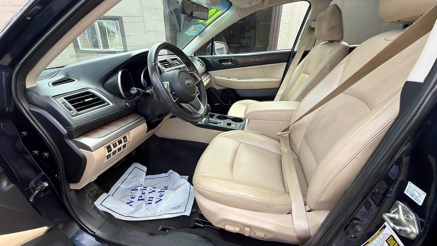 Used 2018 Subaru Outback 3.6R Limited AWD/4WD image 21
