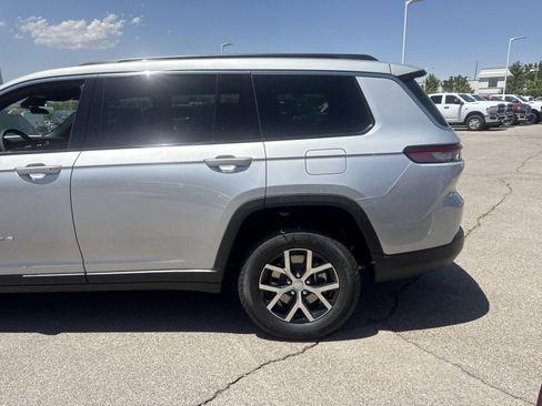 New 2025 Jeep Grand Cherokee L Limited w/ Trailer Tow Package image 13