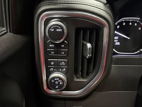 Used 2020 GMC Sierra 1500 SLT w/ SLT Premium Plus Package AWD/4WD image 15