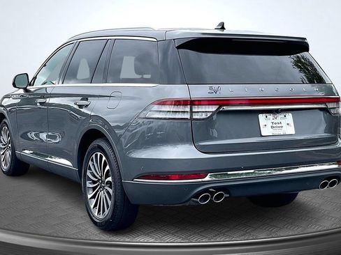 Certified 2023 Lincoln Aviator Reserve w/ Equipment Group 201A RWD image 5