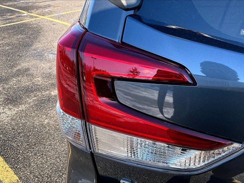 Used 2024 Subaru Forester Touring image 33