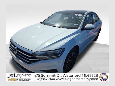 Used 2021 Volkswagen Jetta FWD image 1