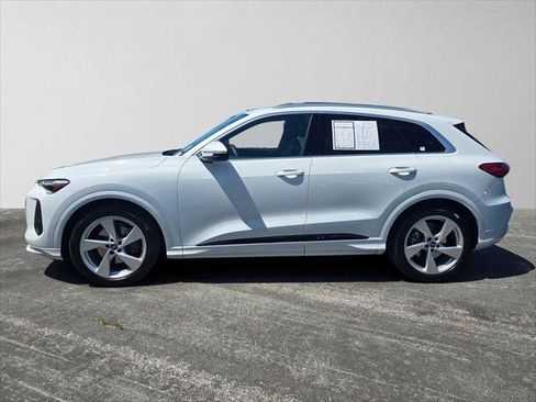 Used 2025 Audi Q5 Prestige AWD/4WD image 7
