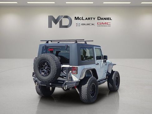 Used 2010 Jeep Wrangler Sport AWD/4WD image 14