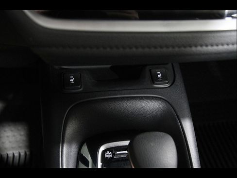Used 2023 Toyota Corolla XSE FWD image 15