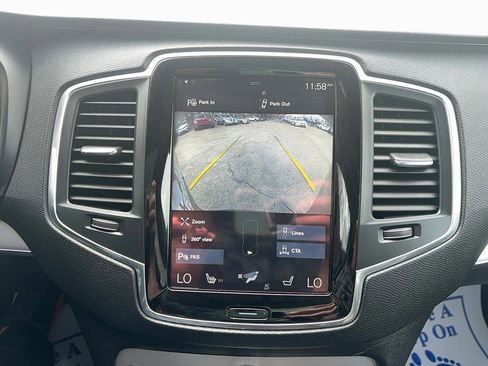 Used 2016 Volvo XC90 T6 Momentum w/ Vision Package image 30