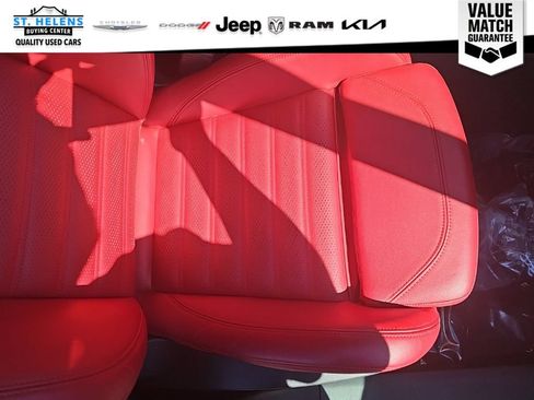 Used 2024 Alfa Romeo Stelvio Veloce AWD/4WD image 26