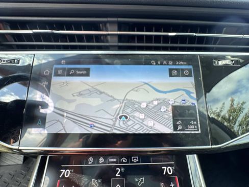 Used 2022 Audi Q7 3.0T Premium Plus image 25