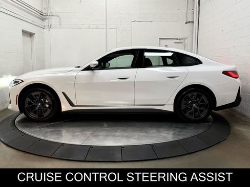 Used 2023 BMW i4 eDrive35 RWD image 6