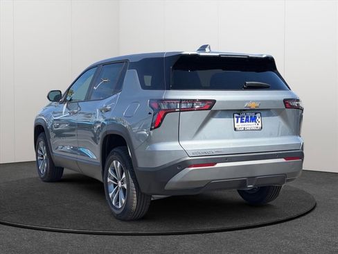 New 2026 Chevrolet Equinox LT image 4
