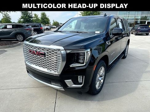 Used 2024 GMC Yukon XL Denali RWD image 5