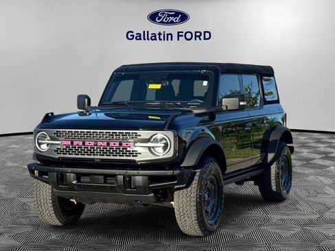 Certified 2025 Ford Bronco Badlands AWD/4WD image 1