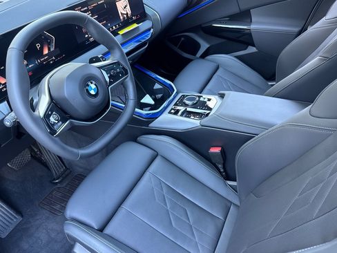 Used 2026 BMW X3 xDrive30i w/ Premium Package AWD/4WD image 4