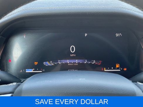 Used 2023 Jeep Grand Cherokee L Limited AWD/4WD image 7