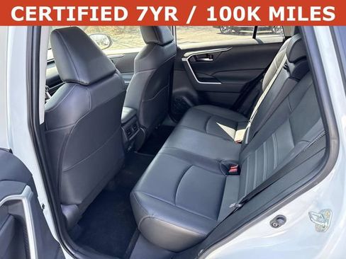 Used 2025 Toyota RAV4 XLE Premium image 17