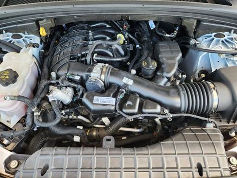 Certified 2023 Jeep Grand Cherokee Limited w/ Luxury Tech Group II image 30