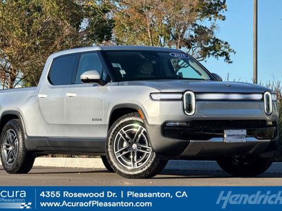 Used 2025 Rivian R1T Adventure
