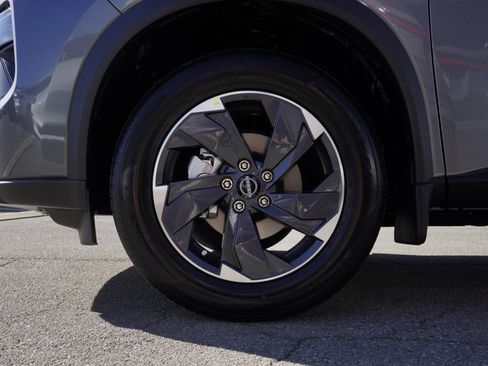 New 2026 Nissan Rogue SV image 8