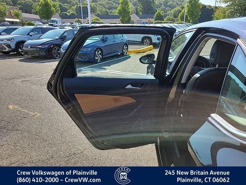 Certified 2022 Volkswagen Jetta SEL FWD image 47