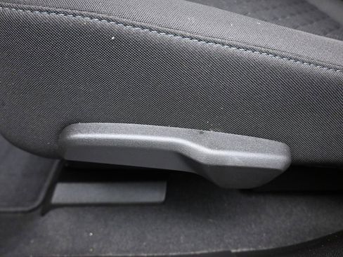 Used 2022 Chevrolet Blazer LT image 30