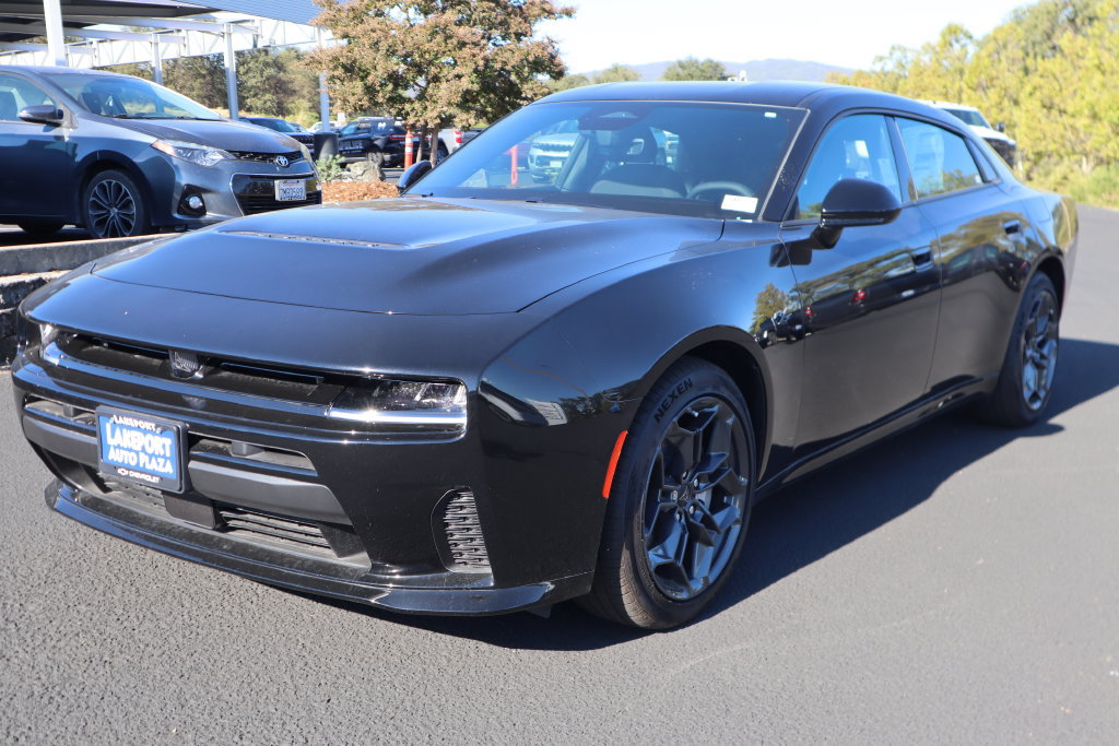 New 2026 Dodge Charger R/T w/ Blacktop Package AWD/4WD image 1