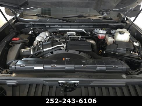 Used 2024 Chevrolet Silverado 2500 High Country w/ Technology Package AWD/4WD image 38