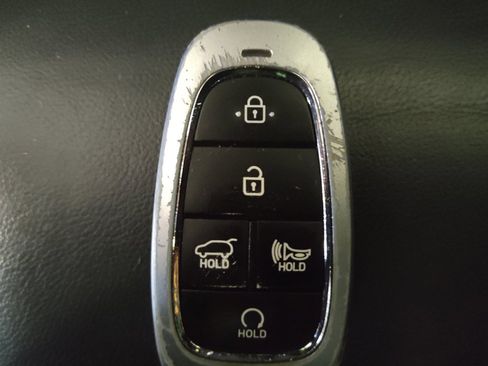 Used 2021 Hyundai Santa Fe SEL w/ Convenience + Premium Package FWD image 32