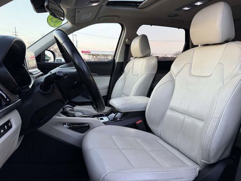 Used 2021 Kia Telluride EX w/ EX Premium Package image 9