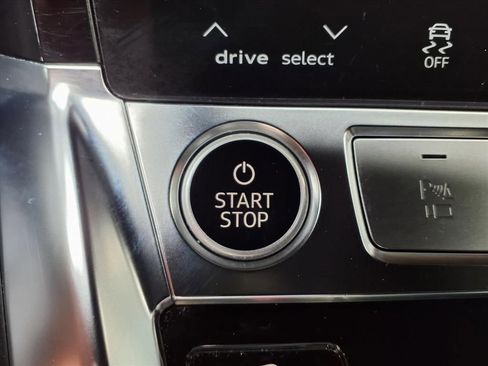 Certified 2023 Audi e-tron Premium Plus w/ Premium Plus Package image 19