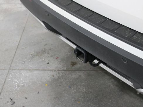 Used 2025 Ford Explorer Active w/ Active Comfort Package image 12