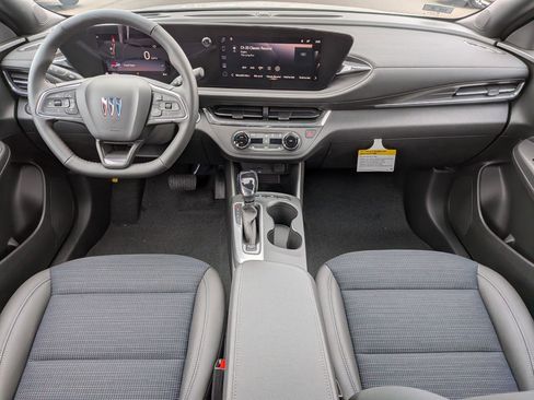 New 2026 Buick Envista Preferred FWD image 18