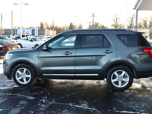 Used 2018 Ford Explorer XLT w/ Equipment Group 201A FWD image 8