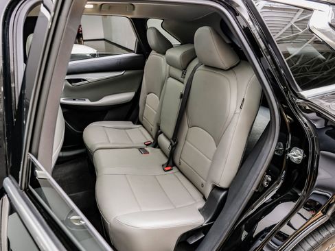 Used 2023 INFINITI QX50 Luxe image 41