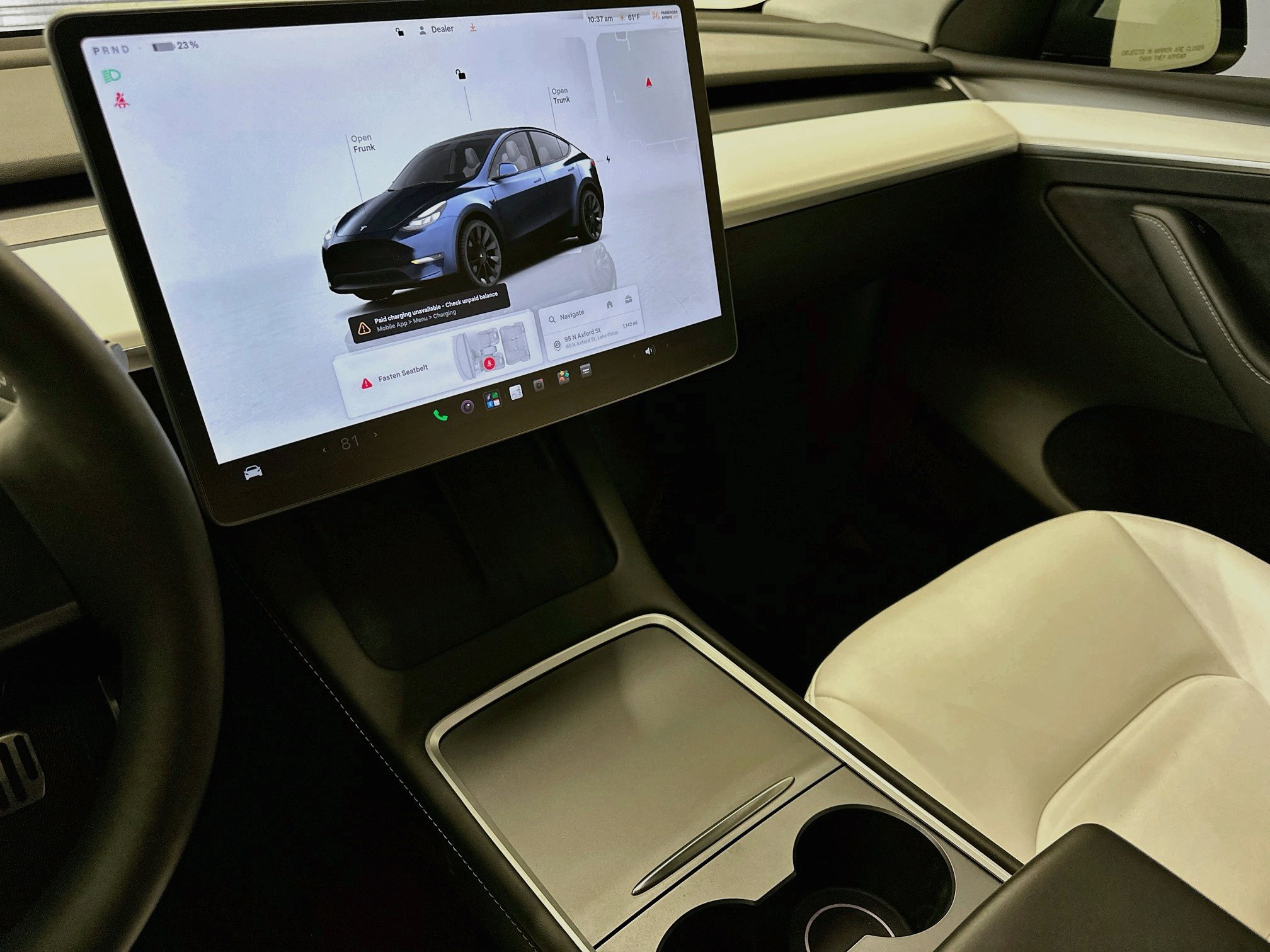 Used 2023 Tesla Model Y Long Range AWD/4WD image 25