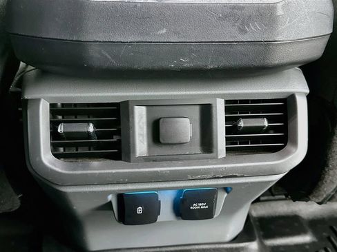 Used 2021 Ford F150 XLT w/ Equipment Group 302A High RWD image 30