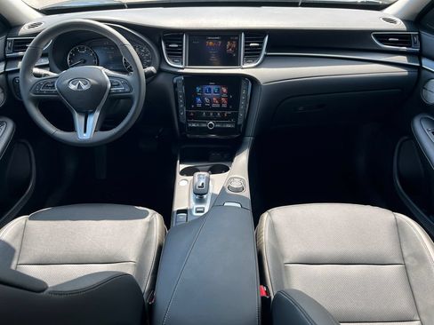 Certified 2025 INFINITI QX50 Luxe AWD/4WD image 23
