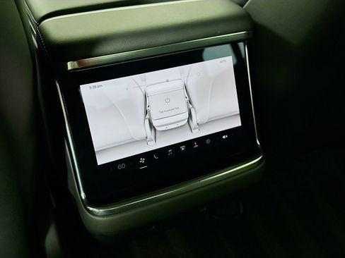 Used 2021 Tesla Model S Plaid image 25