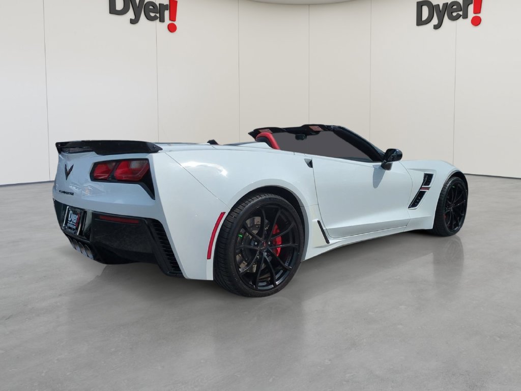 Used 2019 Chevrolet Corvette Grand Sport w/ Carbon Flash Badge Package RWD image 3