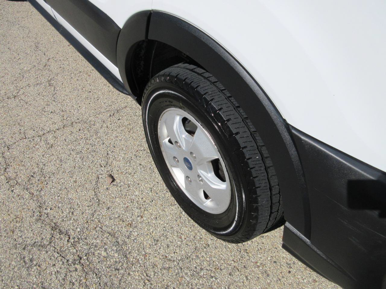 Used 2020 Ford Transit 250 Low Roof RWD image 19